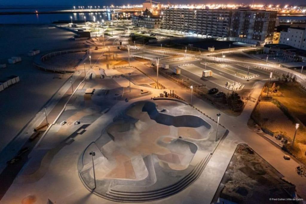 Magnifique Studio Calais Plage Parking Gratuit ภายนอก รูปภาพ