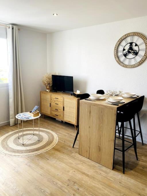 Magnifique Studio Calais Plage Parking Gratuit ภายนอก รูปภาพ